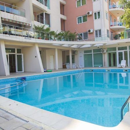 St.Vlas Apartments Mamaia Exterior photo