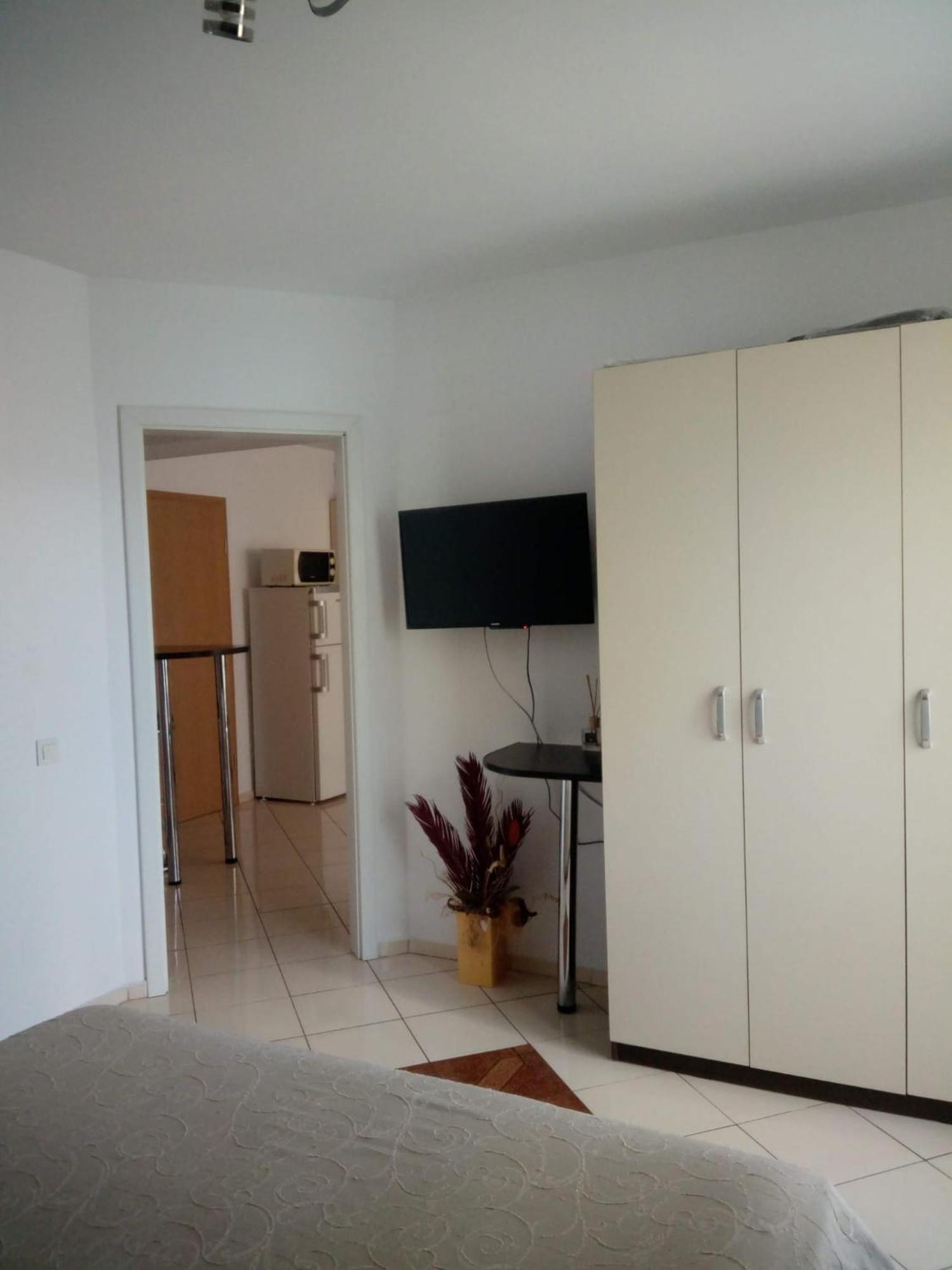 St.Vlas Apartments Mamaia Exterior photo