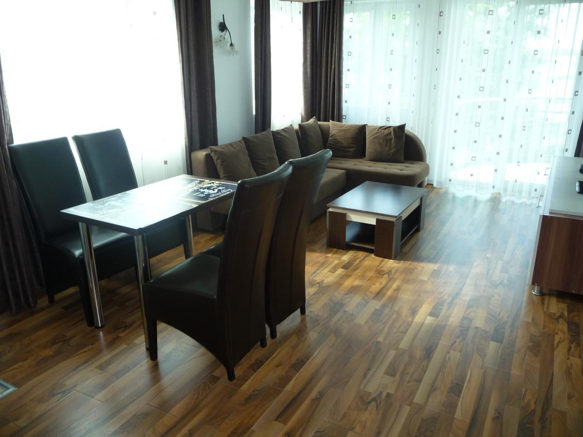 St.Vlas Apartments Mamaia Exterior photo